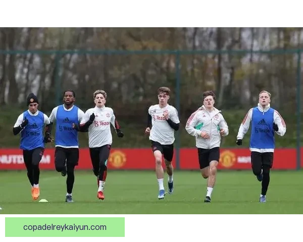 滕哈赫战术执行力持续提升，球队表现稳健引人关注